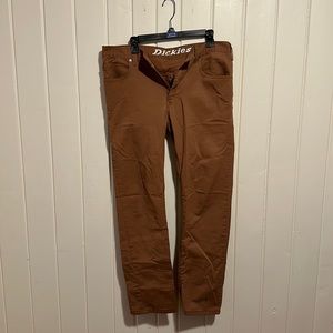 Mens Dickies Slim Work Pants 34x32 Brown.